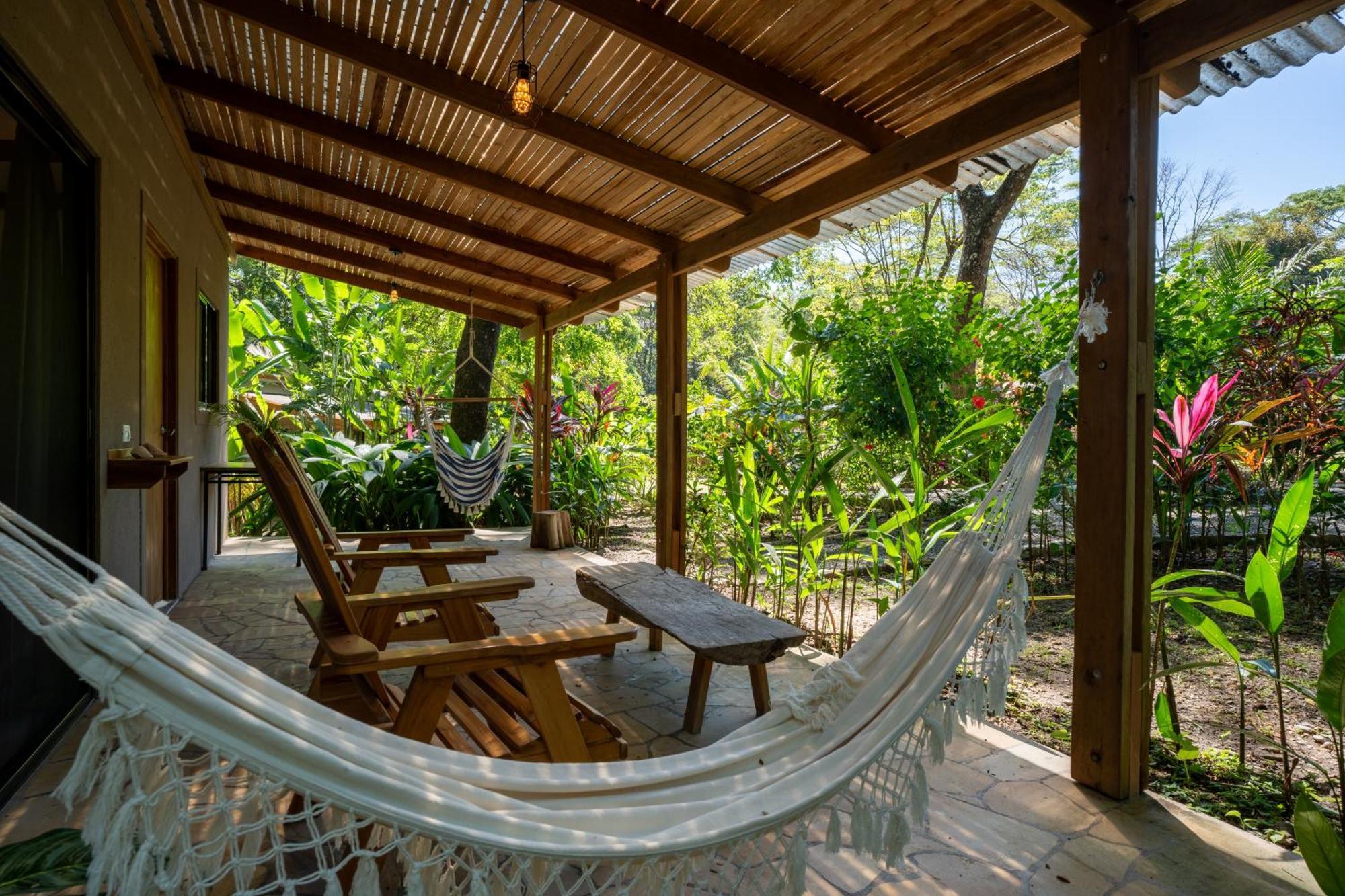 Feeling Trees Jungle Lodge Cabuya  Exterior photo