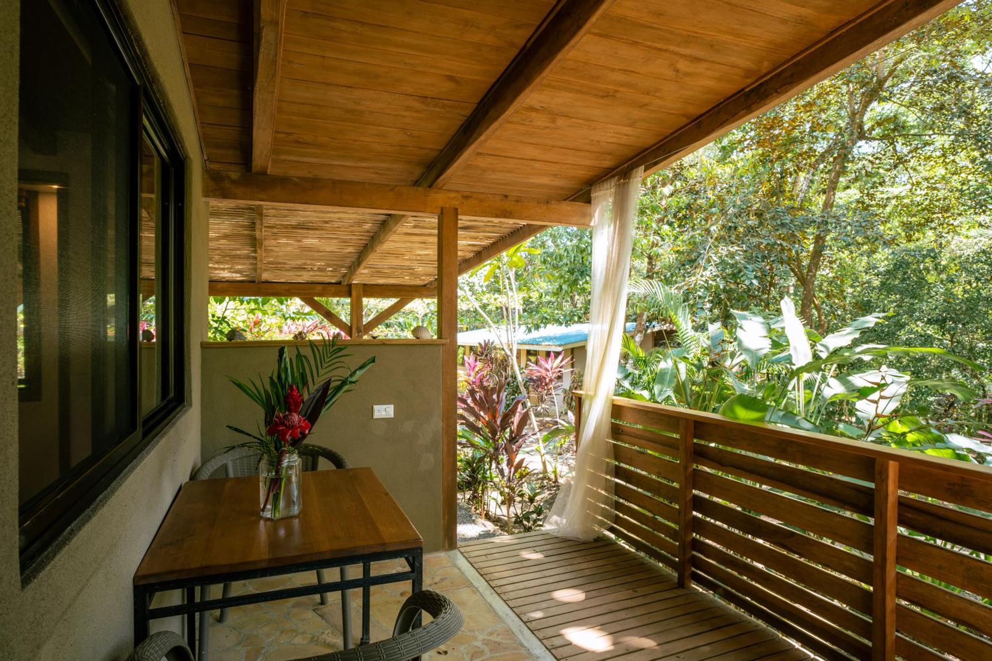 Feeling Trees Jungle Lodge Cabuya  Exterior photo