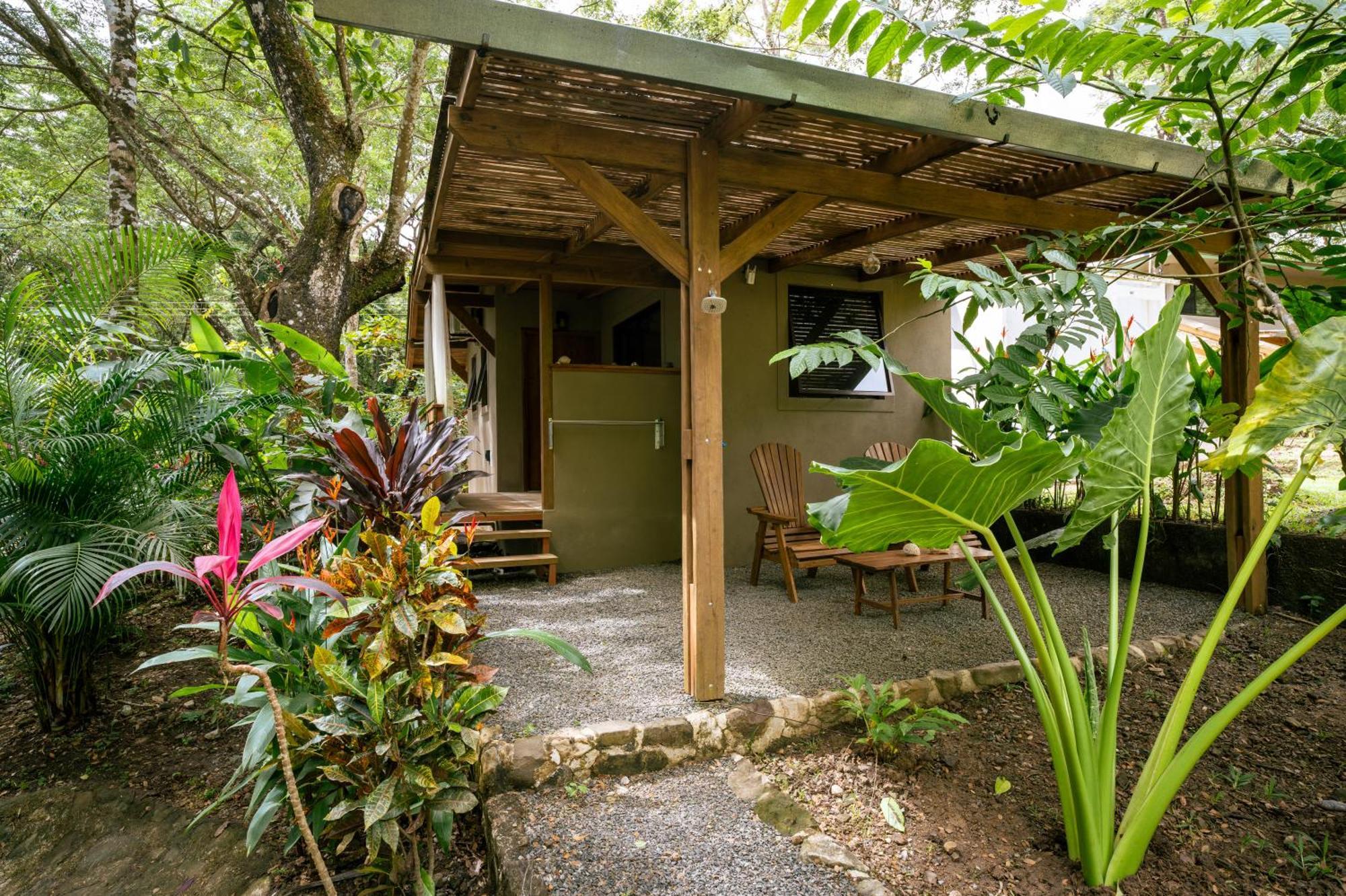 Feeling Trees Jungle Lodge Cabuya  Exterior photo